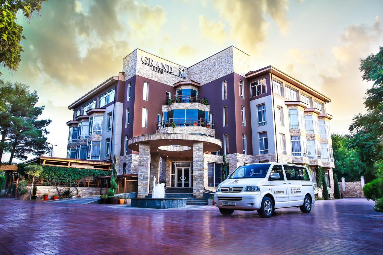 Grand M Hotel نافوي المظهر الخارجي الصورة